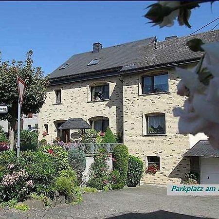 Eifelferienwohnungen "Familie Saxler" Bereborn Extérieur photo