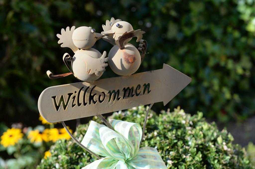 Eifelferienwohnungen "Familie Saxler" Bereborn Extérieur photo